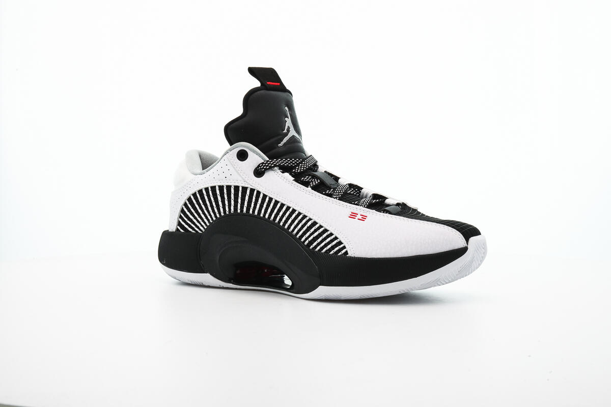 Air Jordan XXXV Low 